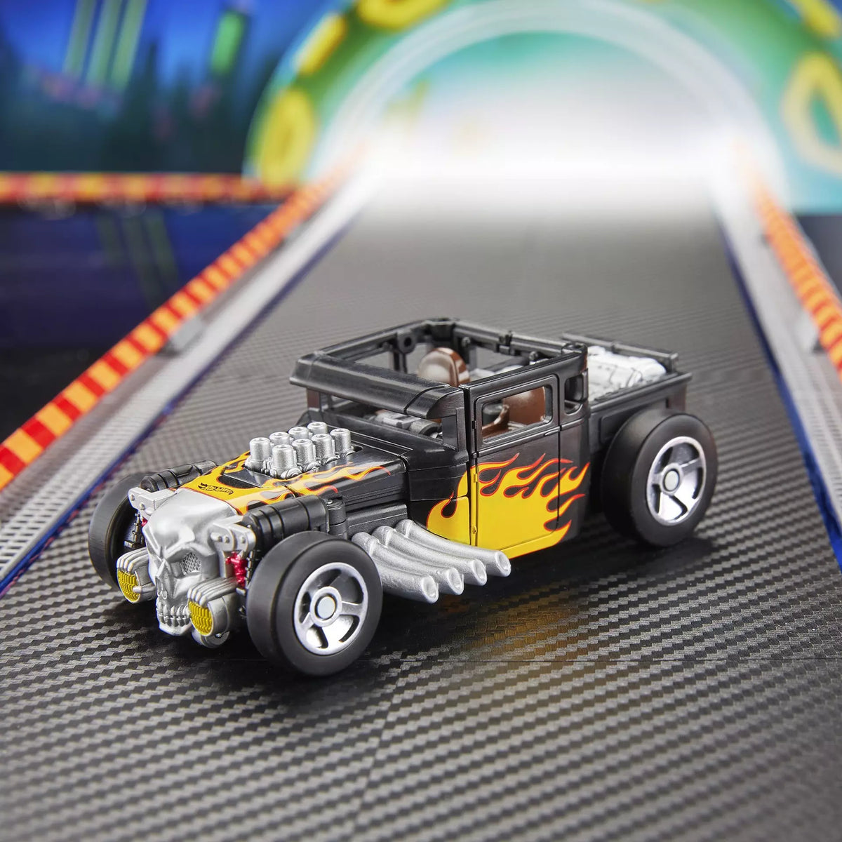 Transformers Collaborative Hot Wheels x Transformers Bone Shaker™