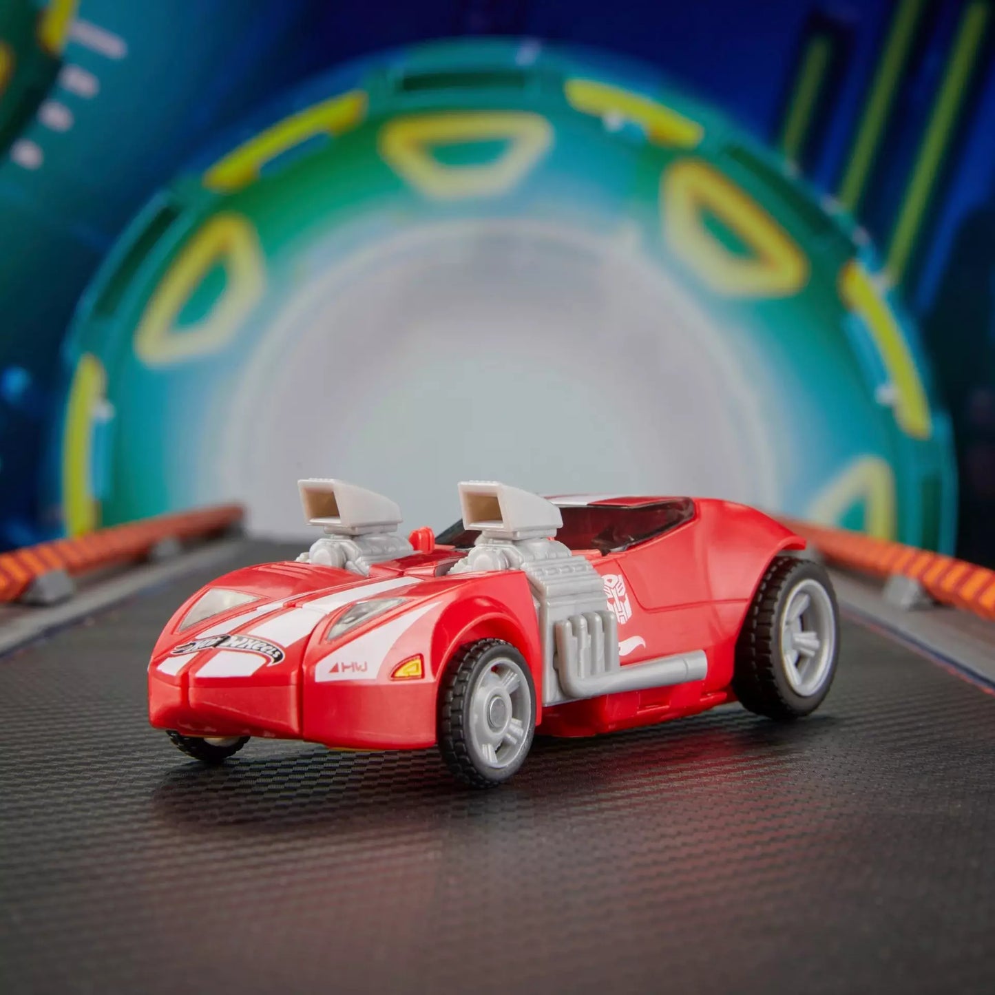 Transformers Collaborative Hot Wheels® x Transformers Twin Mill™ (Red)